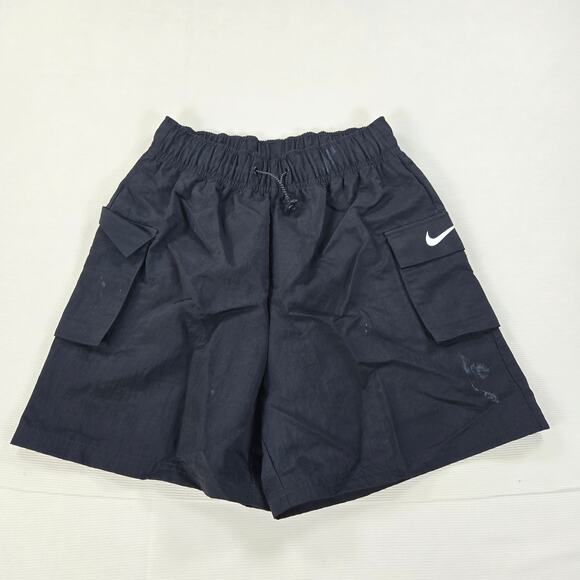NWT Nike‎ Sportswear Essential Woven High Rise Cargo Black Short Women's Size XS - Picture 1 of 11